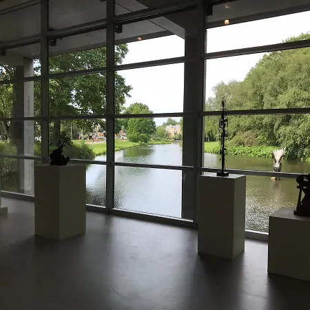 Bed and breakfast 84huis 3*